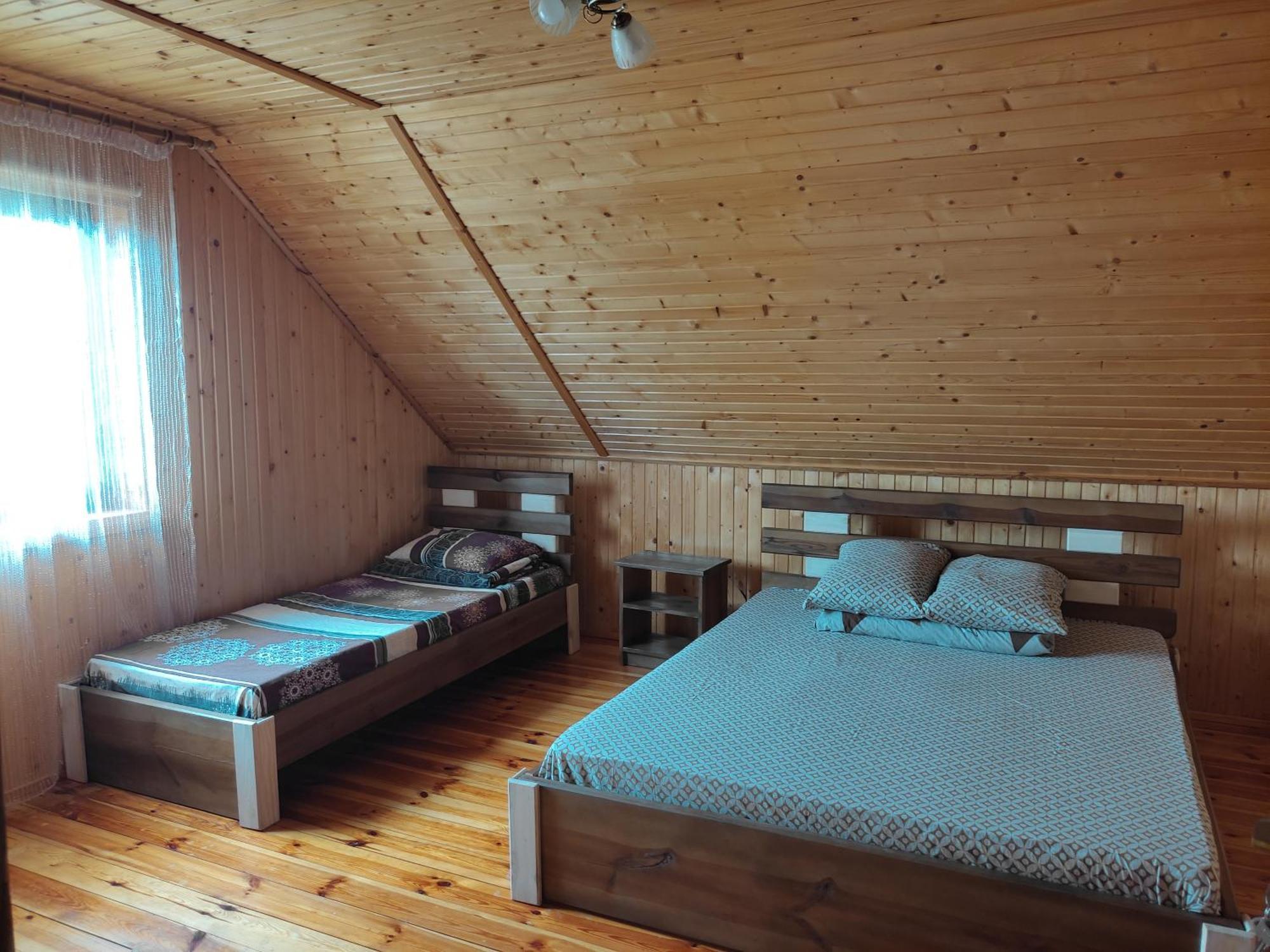 Сімейний Куточок Svityaz' Esterno foto