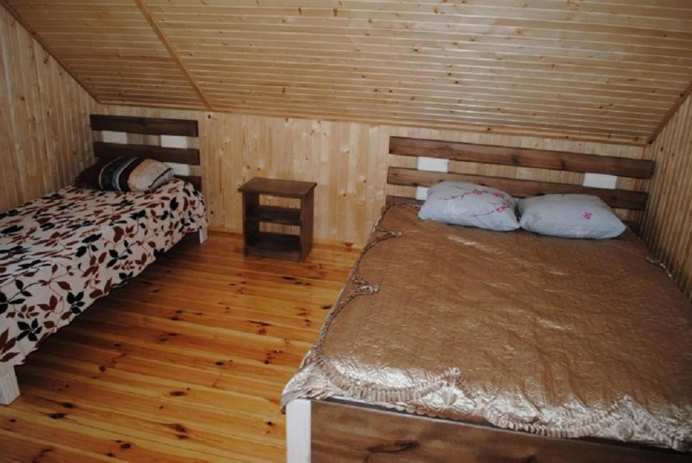 Сімейний Куточок Svityaz' Esterno foto